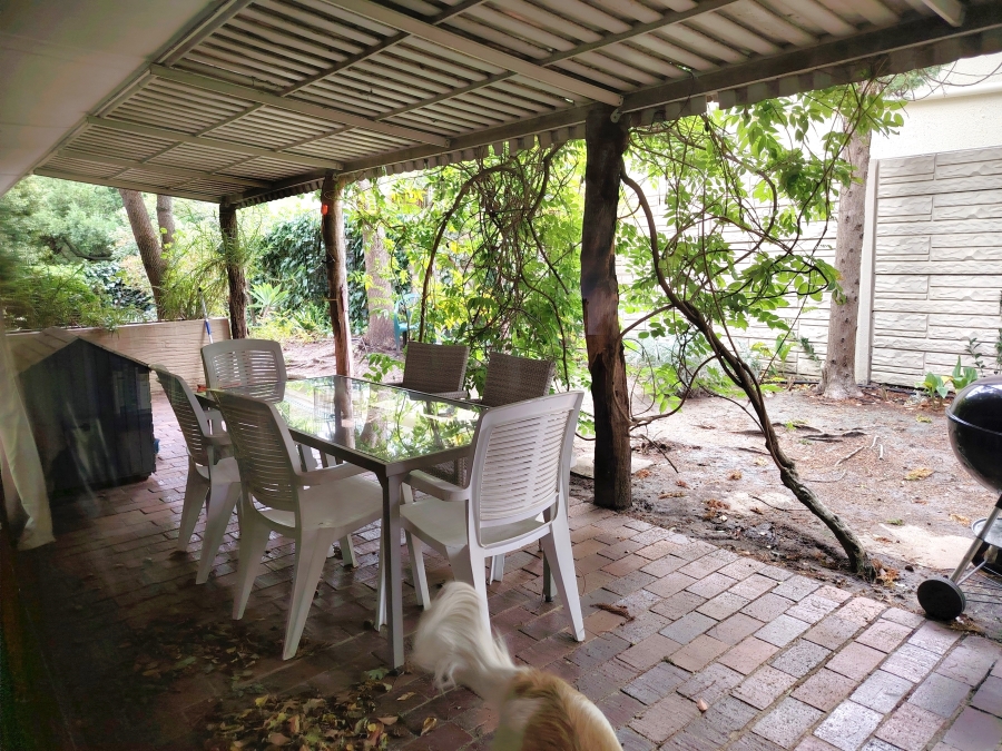3 Bedroom Property for Sale in Golden Acre Western Cape